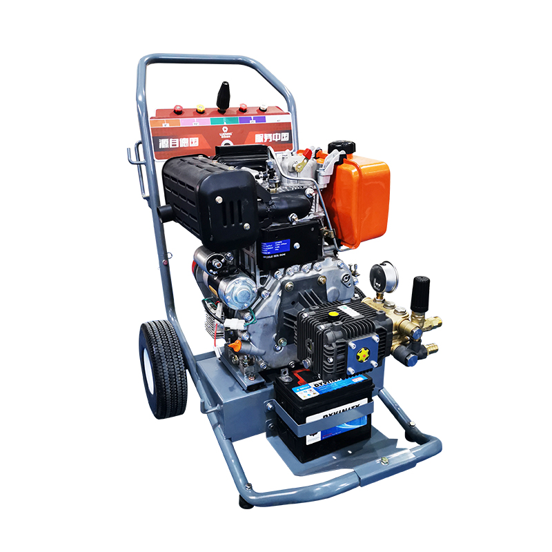 UM-ZF100