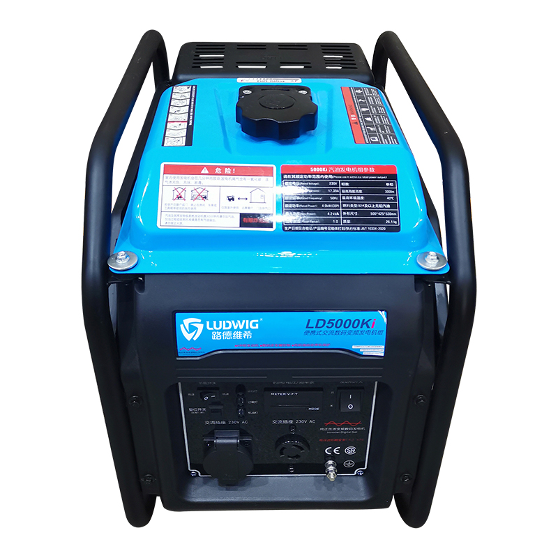 UM-ZF100